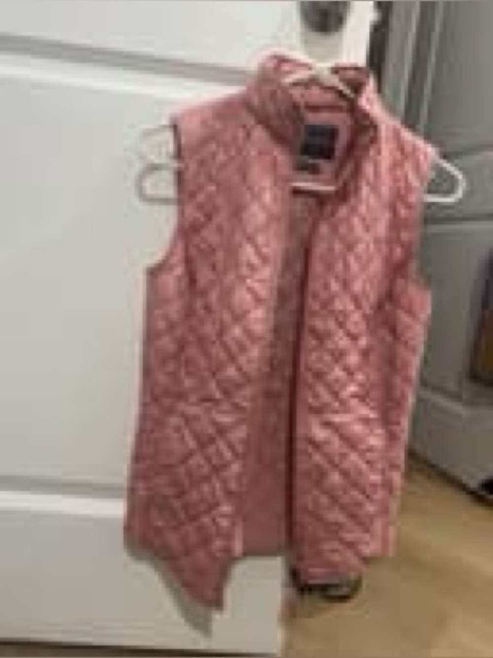 EUC VAN HUESEN Quilted Vest Sleeveless w/Pockets & Zipper Terrific for Layering - Picture 8 of 8